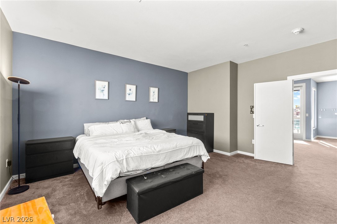 Photo 33 of 41, 4555 Dean Martin Drive #102