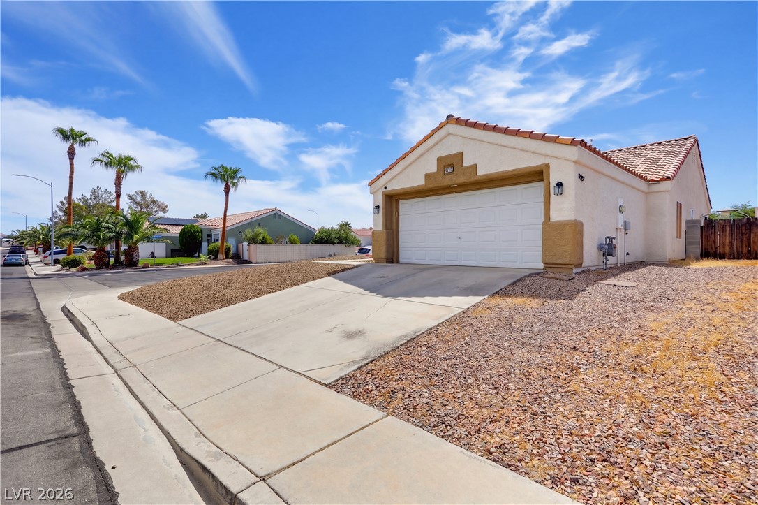 Photo 3 of 3211 Panamint Court