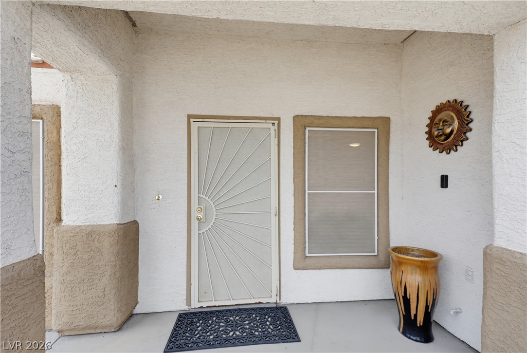 Photo 4 of 3211 Panamint Court