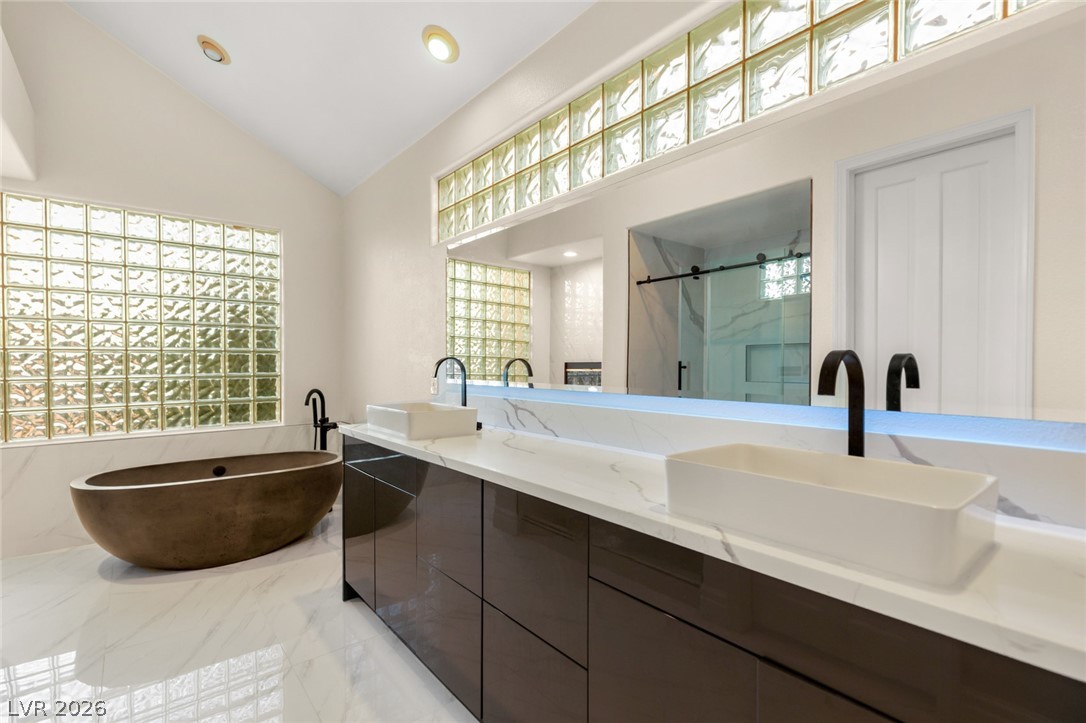 Photo 24 of 47, 7825 Rancho Mirage Drive