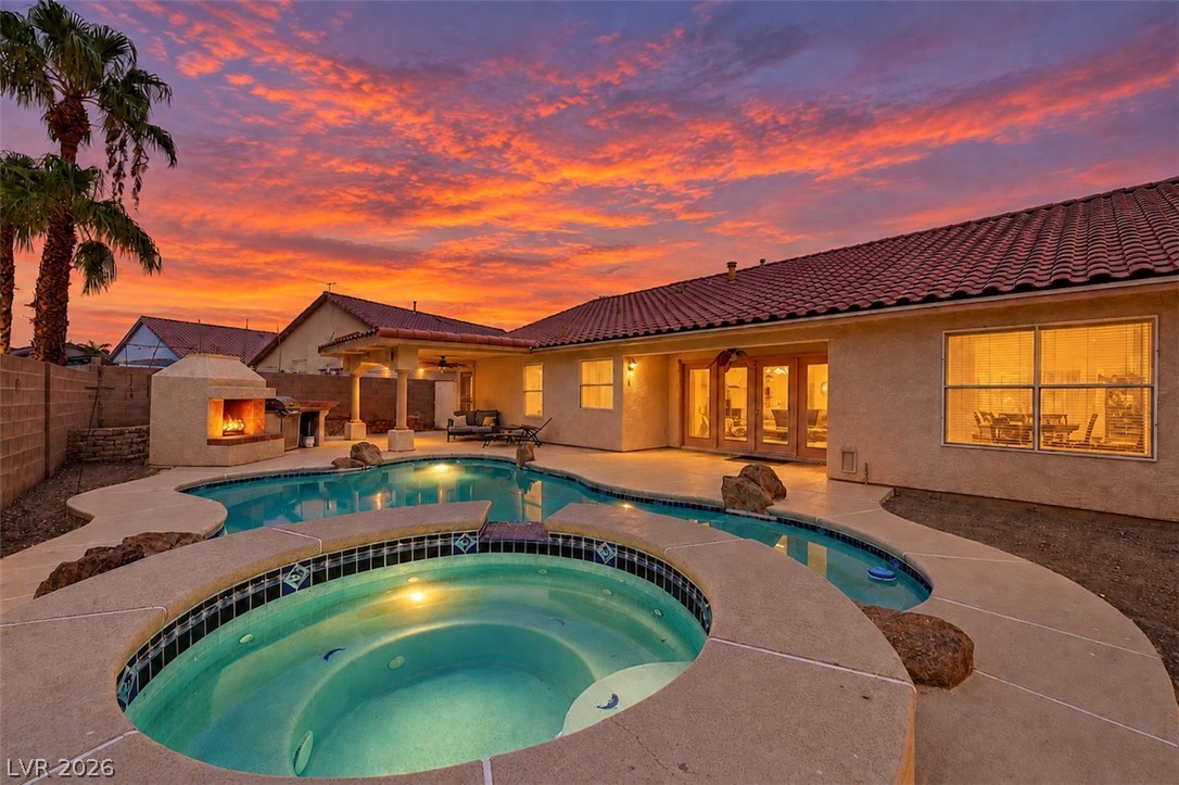 1221 Blazing Sand Street, Las Vegas 89110
