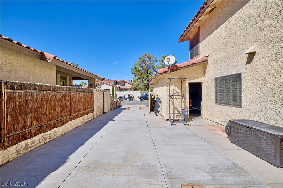 Photo 7 of 34, 8741 Pesaro Drive