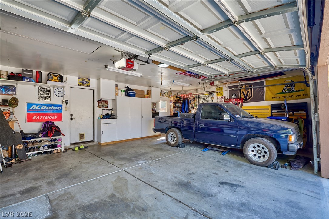 Photo 8 of 34, 8741 Pesaro Drive