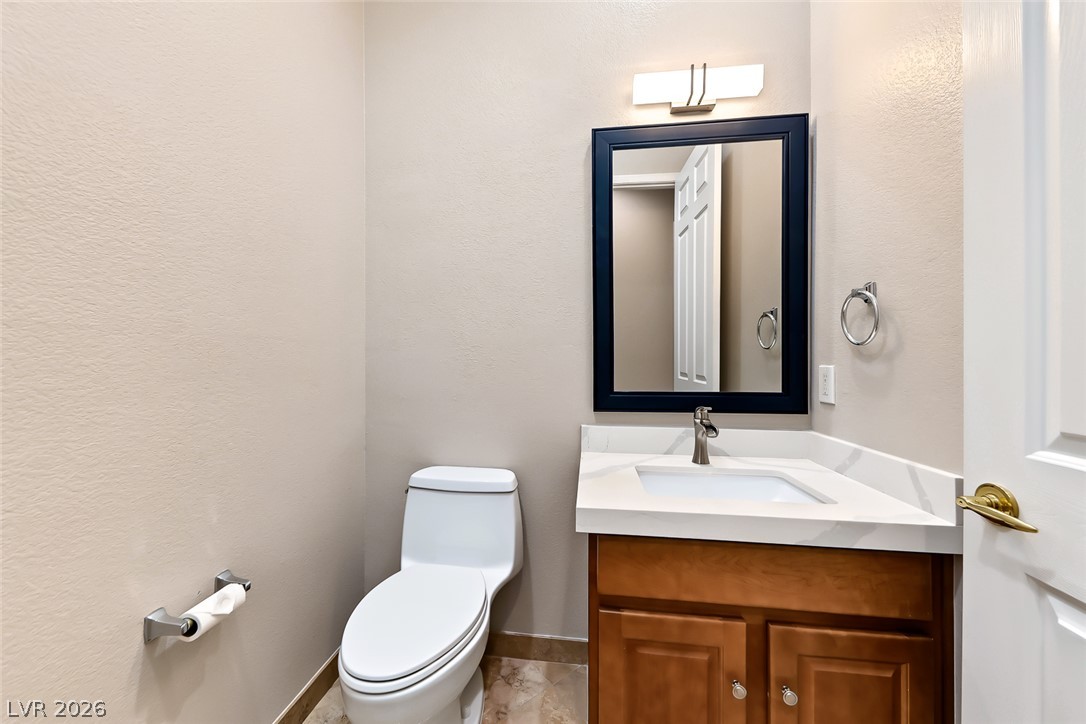 Photo 13 of 70, 1648 Williamsport Street