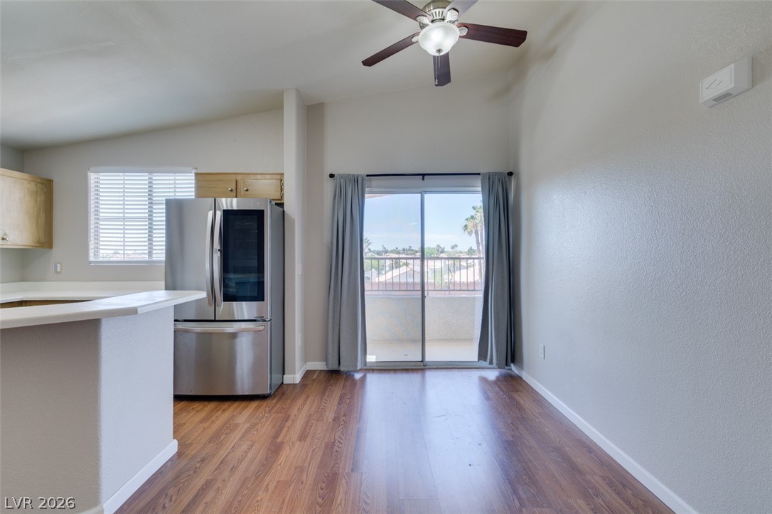 Photo 11 of 37, 1881 W Alexander Road #2062