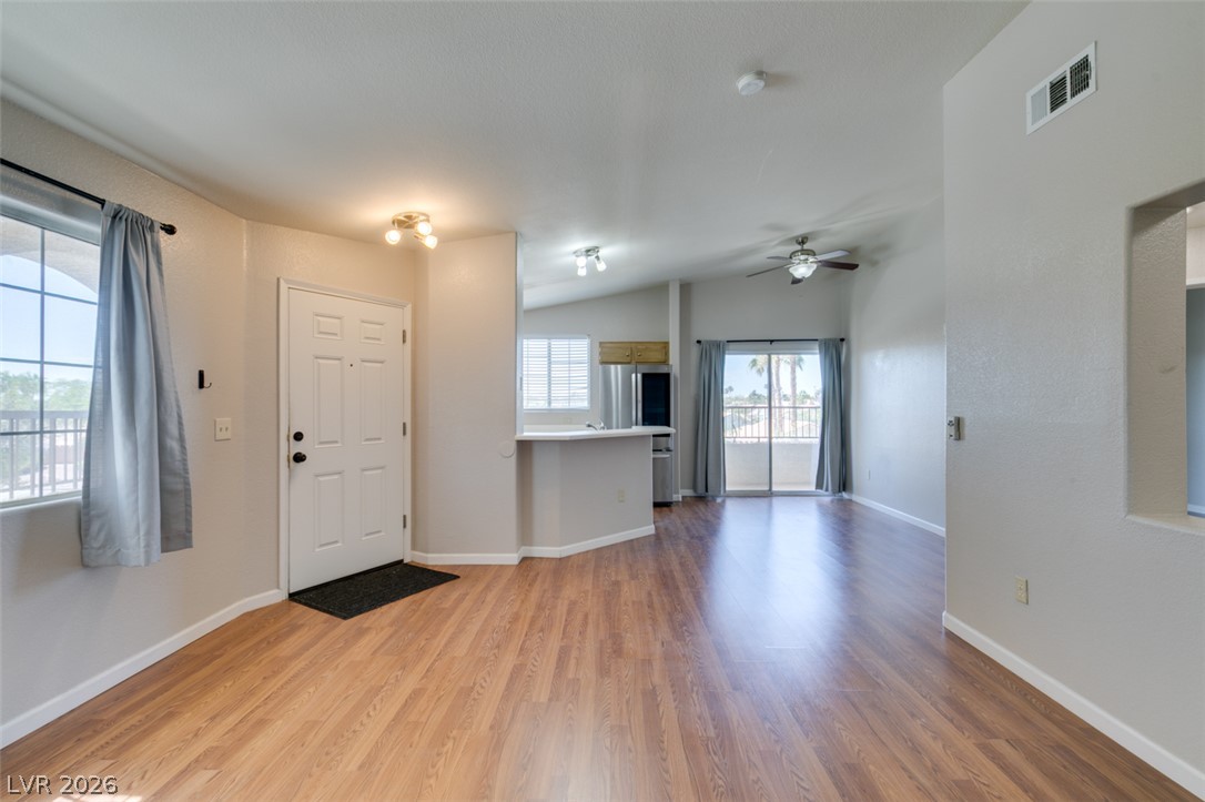 Photo 15 of 37, 1881 W Alexander Road #2062