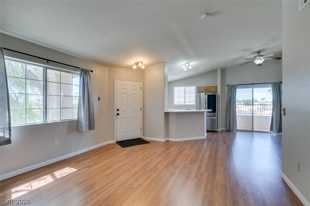 Photo 16 of 37, 1881 W Alexander Road #2062