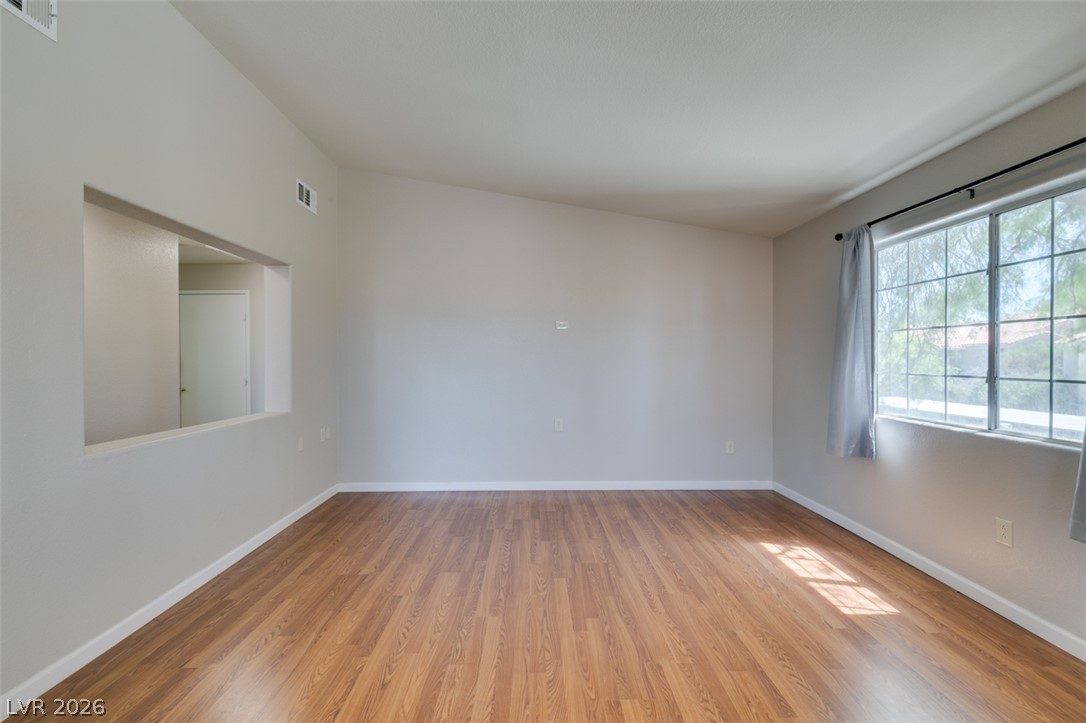 Photo 21 of 37, 1881 W Alexander Road #2062