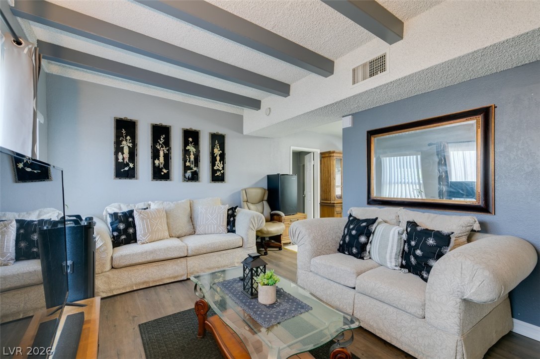 Photo 5 of 1325 Ardmore Street