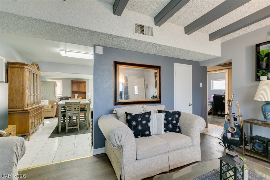 Photo 10 of 37, 1325 Ardmore Street