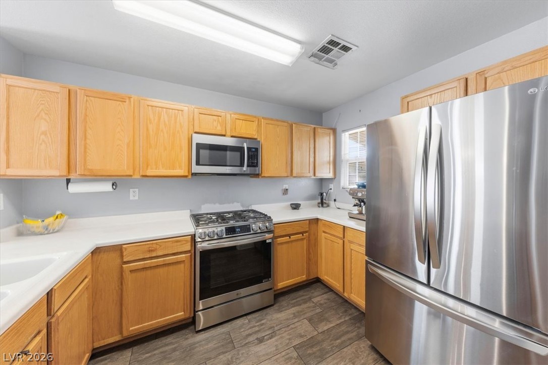 Photo 7 of 23, 9054 Hilverson Avenue