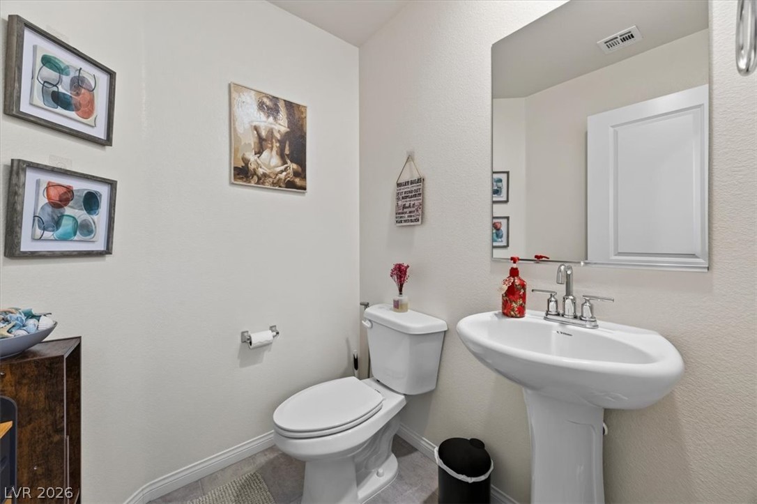 Photo 25 of 41, 392 Larksong Avenue