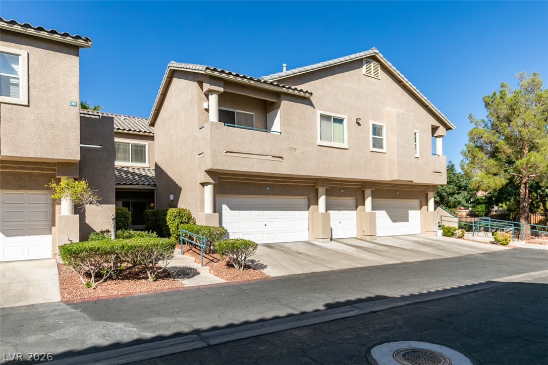 2001 Jade Creek Street #105, Las Vegas 89117