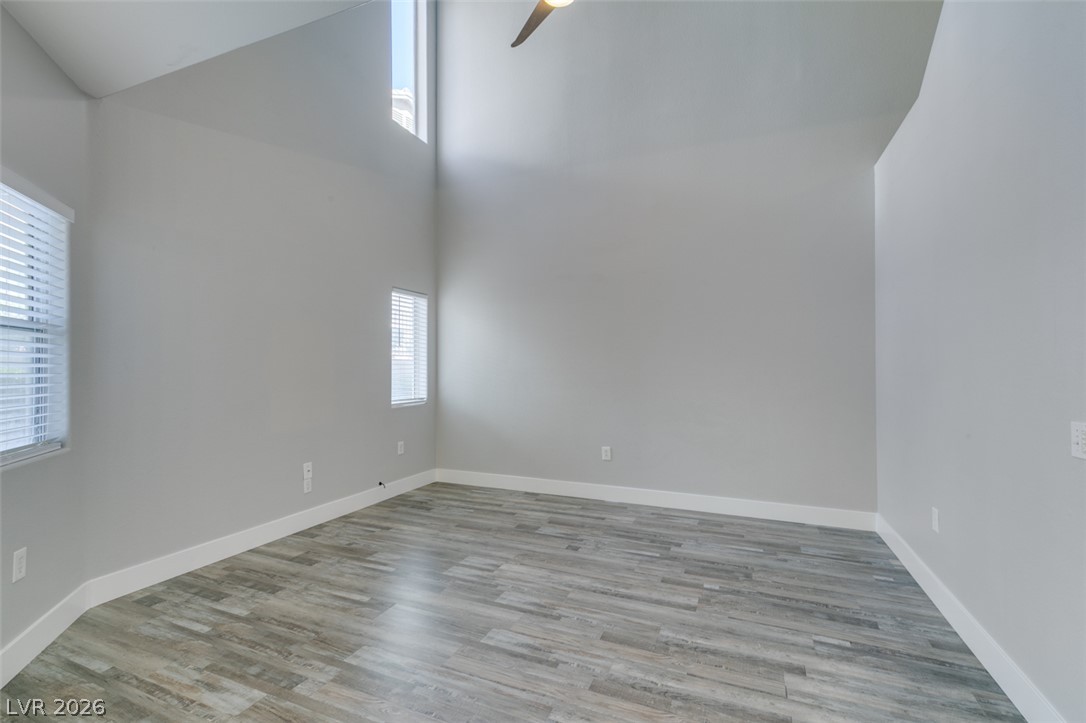 Photo 6 of 44, 2001 Jade Creek Street #105