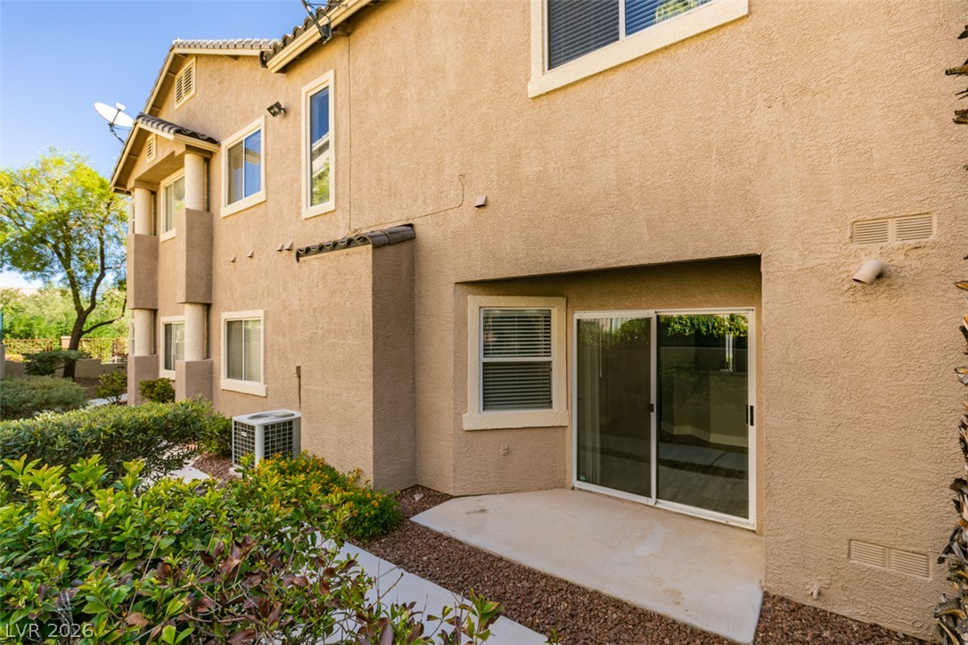 Photo 43 of 44, 2001 Jade Creek Street #105