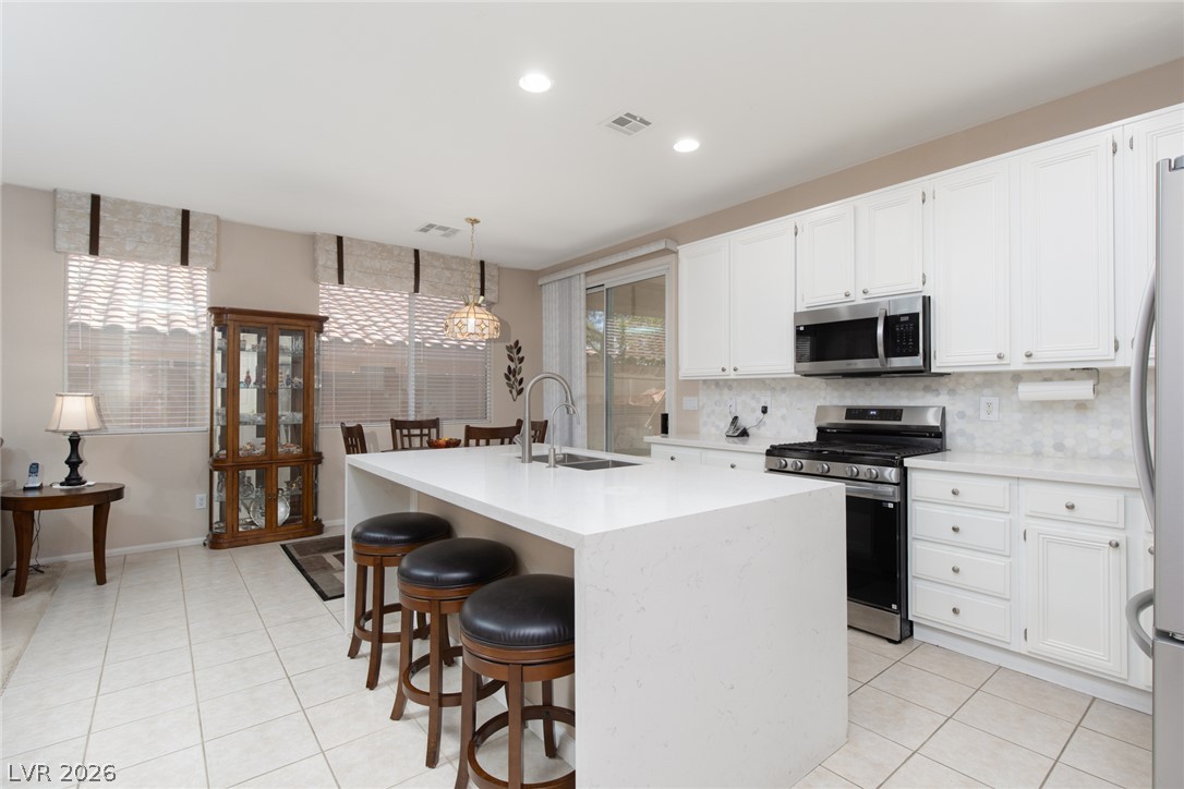 Photo 14 of 30, 10713 Glen Ellyn Court