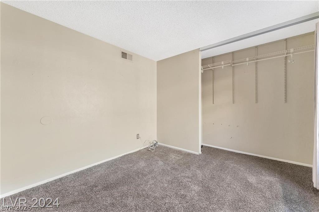 Photo 14 of 28, 5206 Brentmead Drive