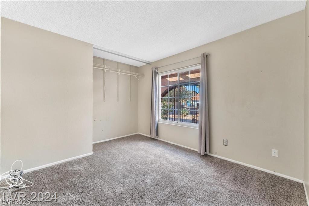 Photo 15 of 28, 5206 Brentmead Drive
