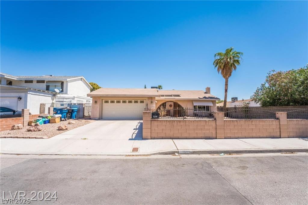 Photo 2 of 5206 Brentmead Drive
