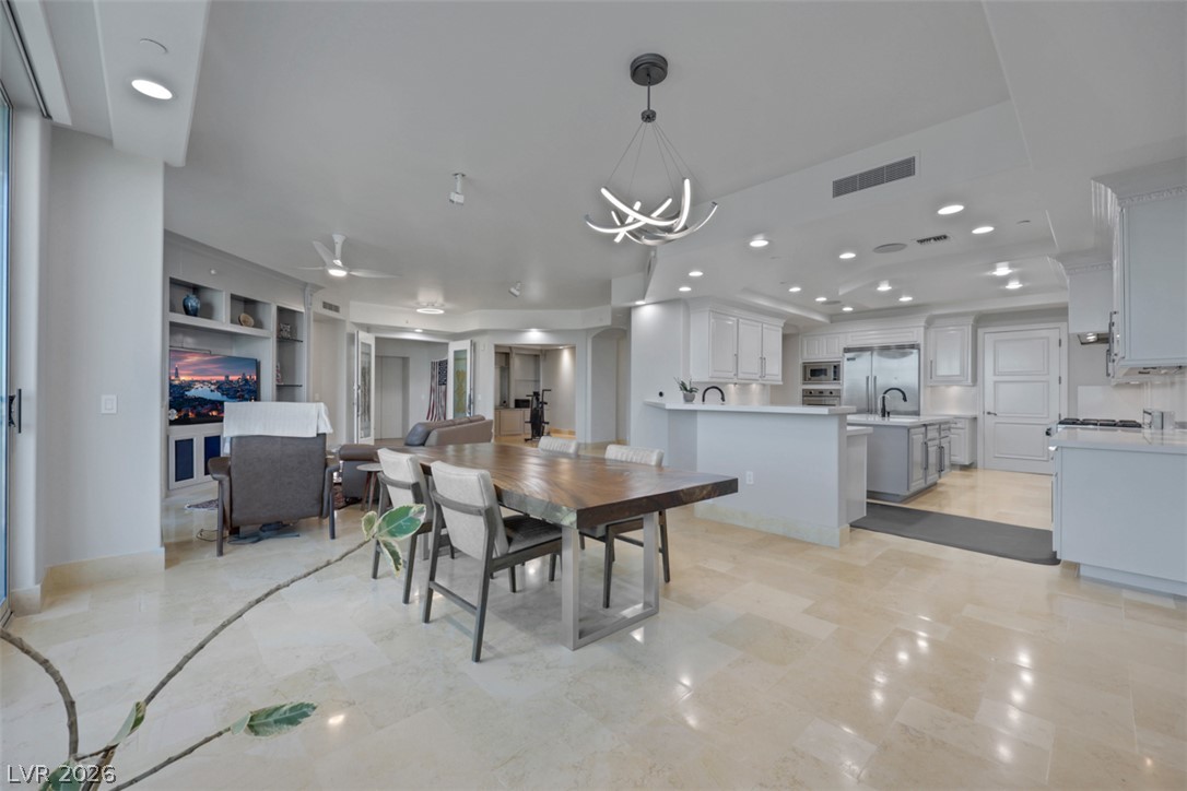 Photo 10 of 55, 9103 Alta Drive #404