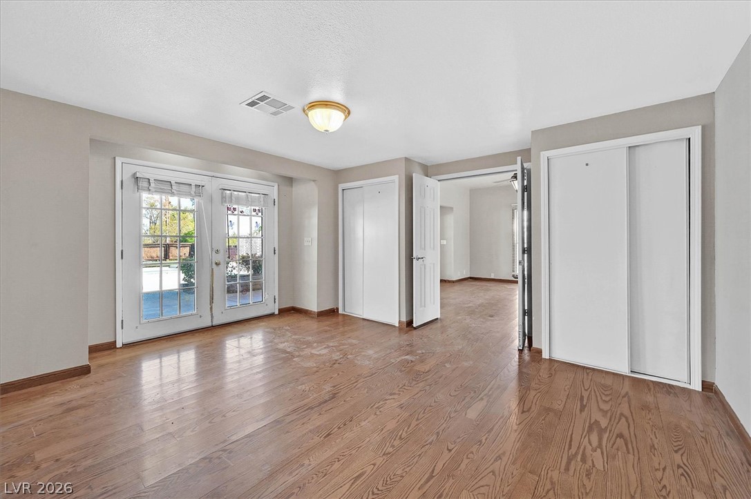 Photo 7 of 36, 2721 S Miller Lane