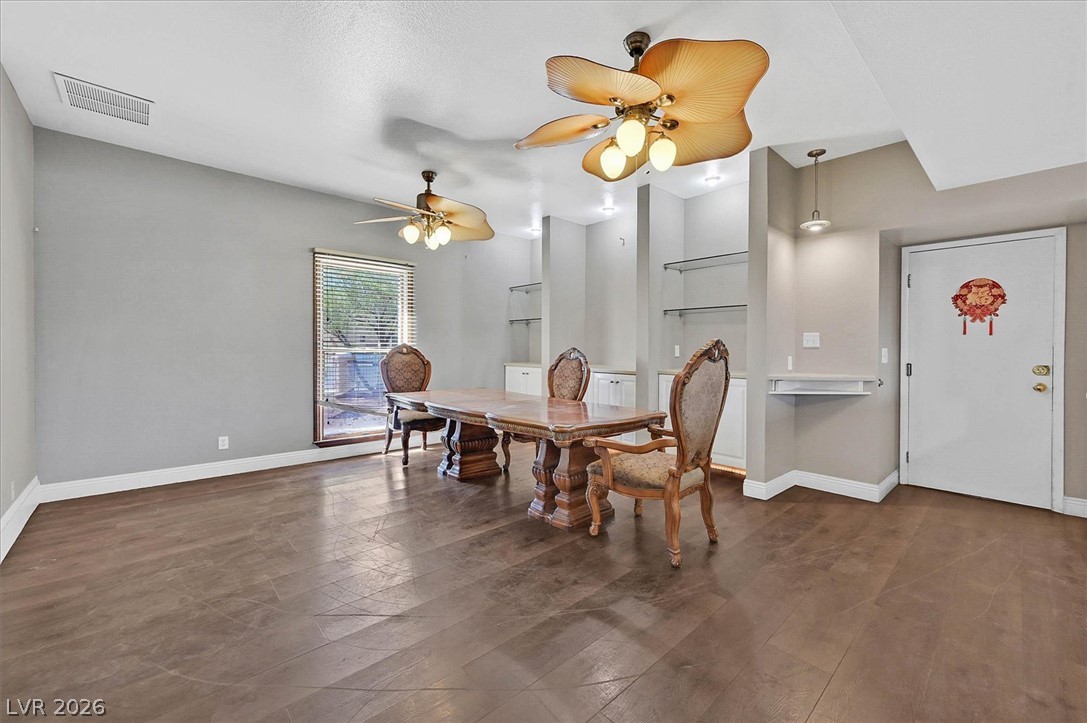 Photo 8 of 36, 2721 S Miller Lane