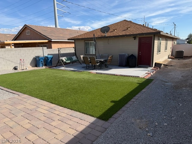 Photo 30 of 31, 940 Miller Avenue