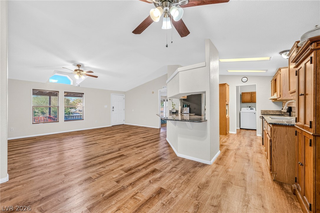 Photo 10 of 37, 5681 Saddletree Road