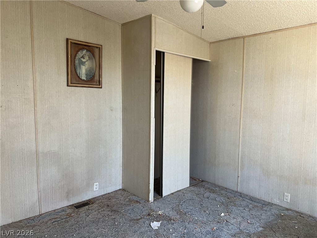 Photo 9 of 32, 2831 Rita Drive