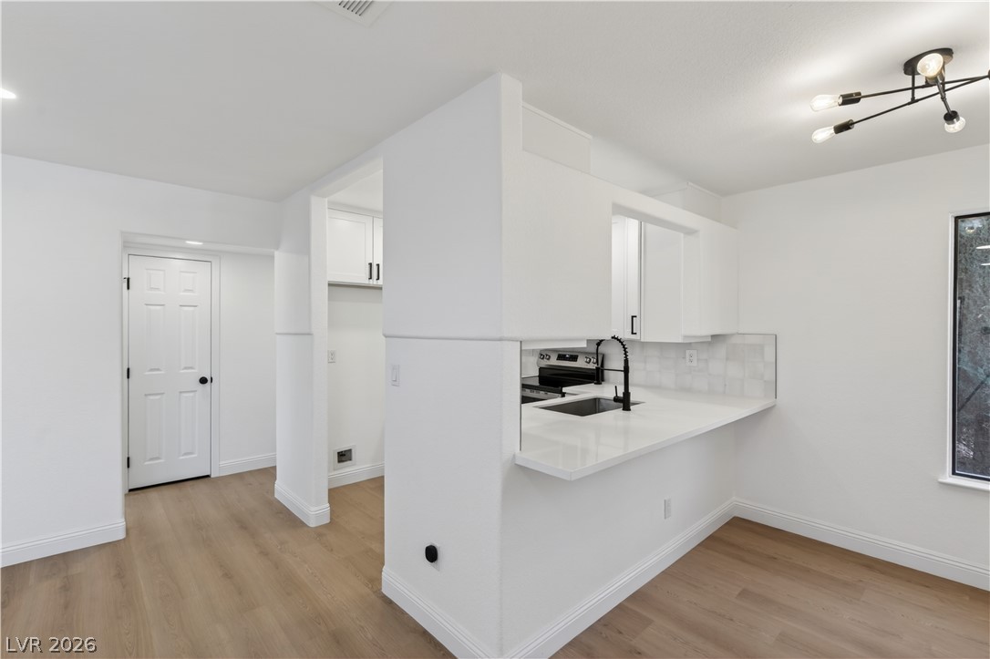 Photo 3 of 601 Cabrillo Circle #859