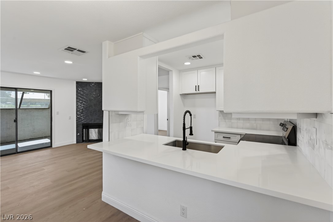 Photo 4 of 601 Cabrillo Circle #859