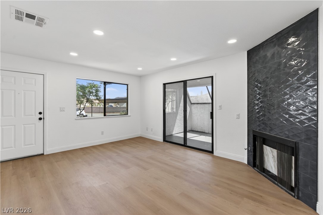 Photo 10 of 13, 601 Cabrillo Circle #859