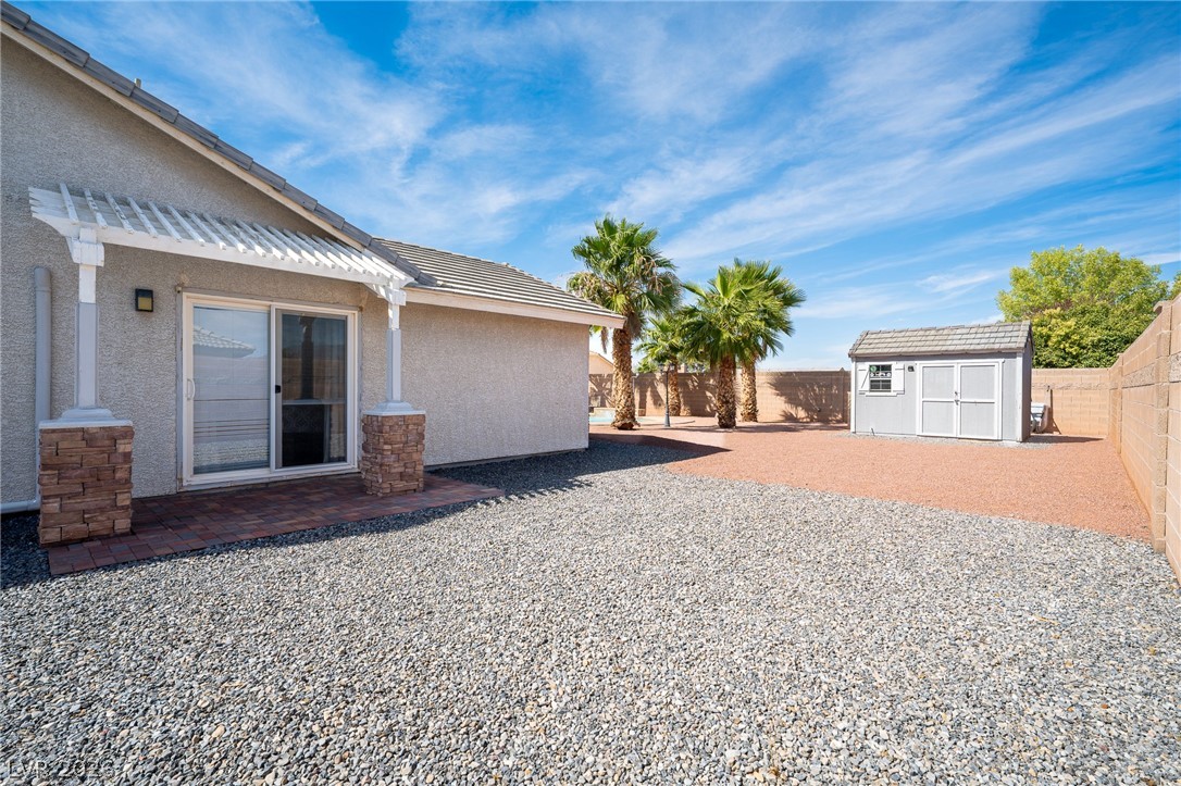 Photo 43 of 51, 4700 Honey Locust Drive