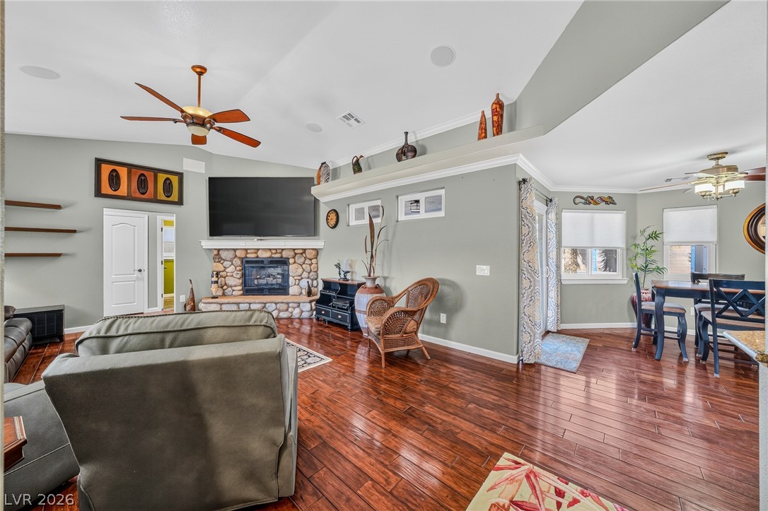 Photo 8 of 51, 4700 Honey Locust Drive
