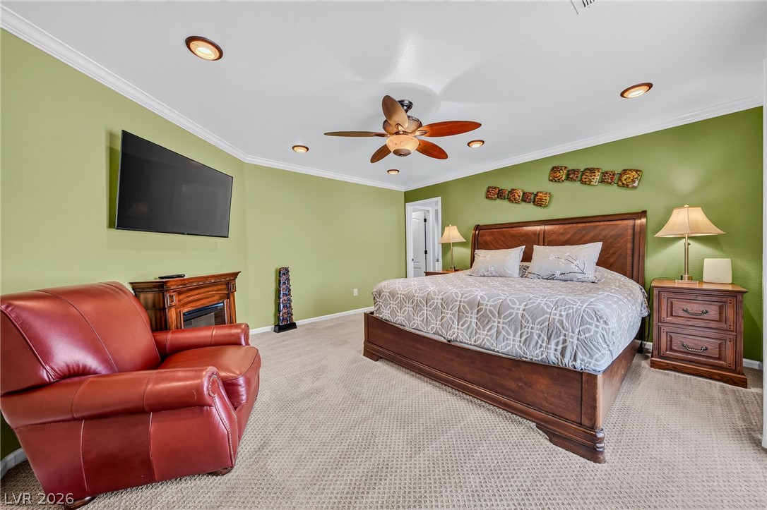 Photo 18 of 51, 4700 Honey Locust Drive