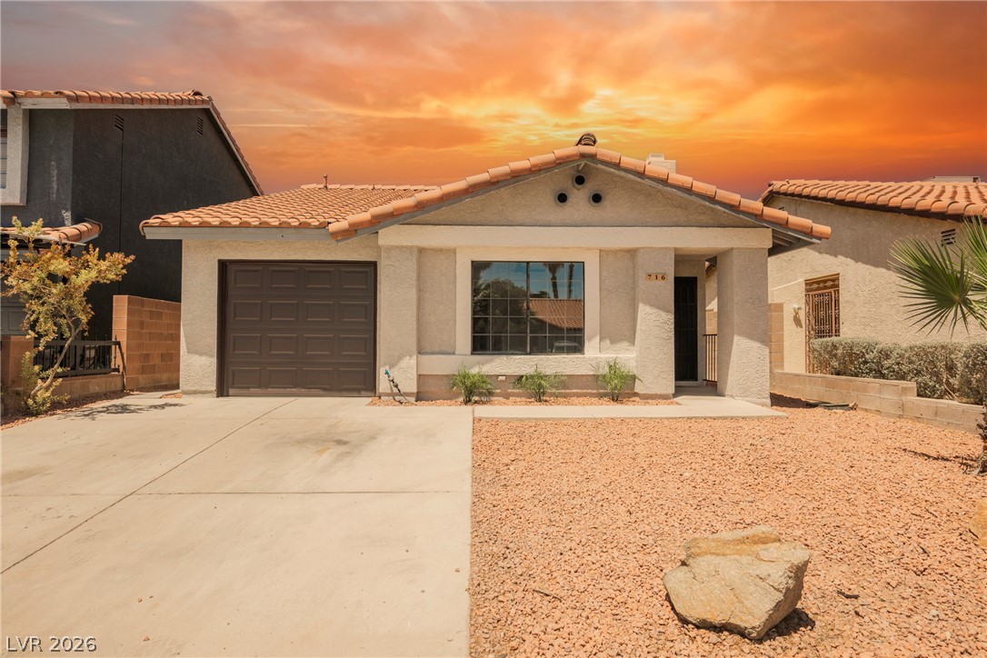 Photo 3 of 716 Kelso Way