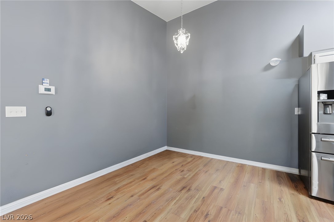 Photo 17 of 39, 1575 W Warm Springs Road #2024