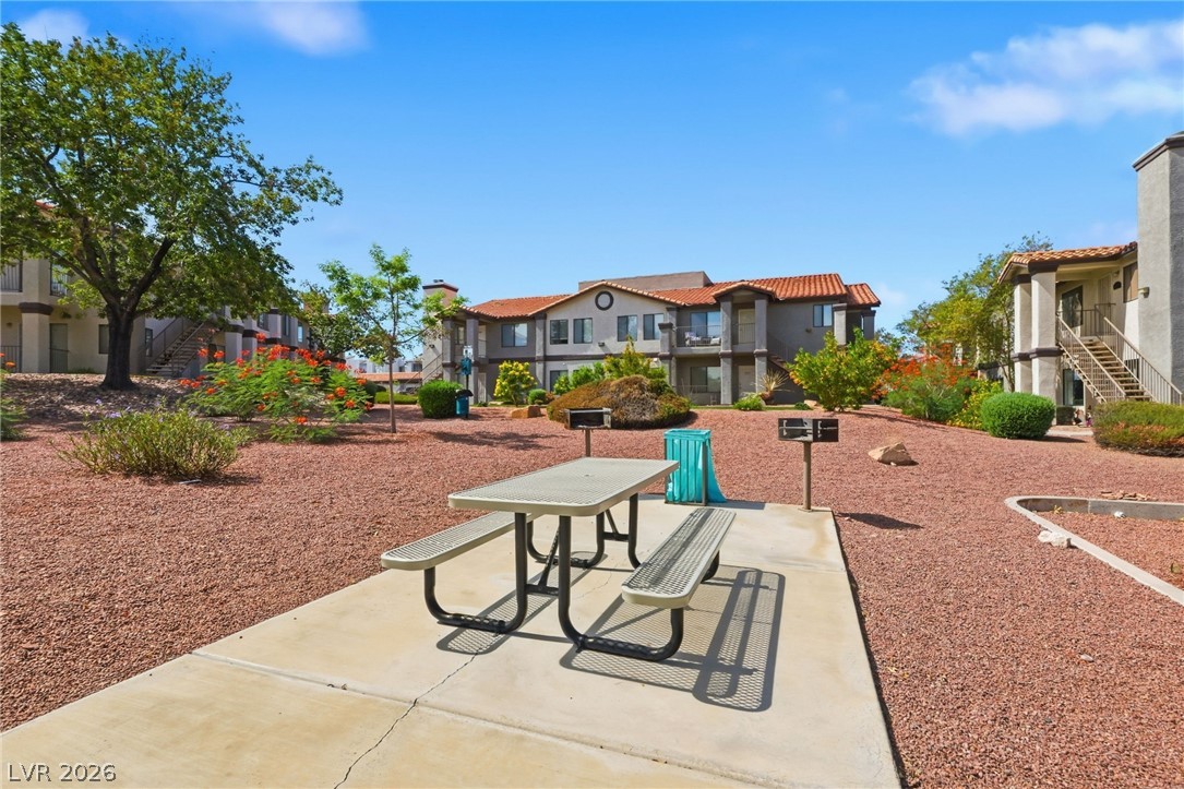 Photo 37 of 39, 1575 W Warm Springs Road #2024