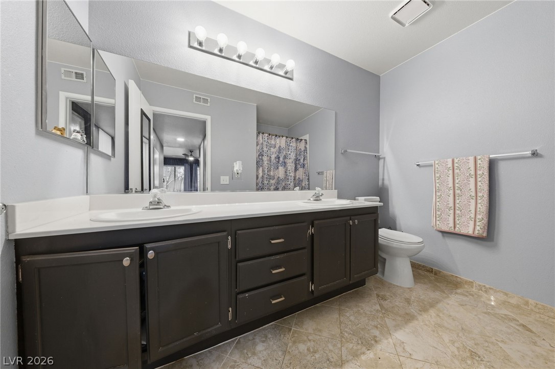 Photo 25 of 39, 1575 W Warm Springs Road #2024