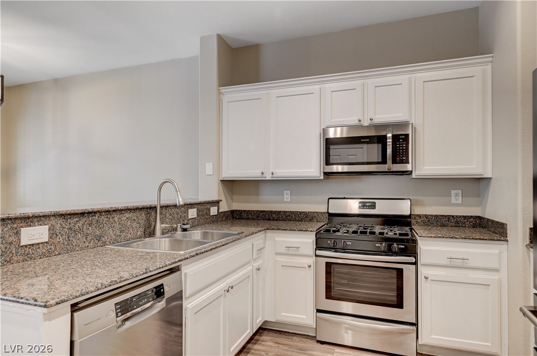 Photo 17 of 51, 1525 Spiced Wine Avenue #3105