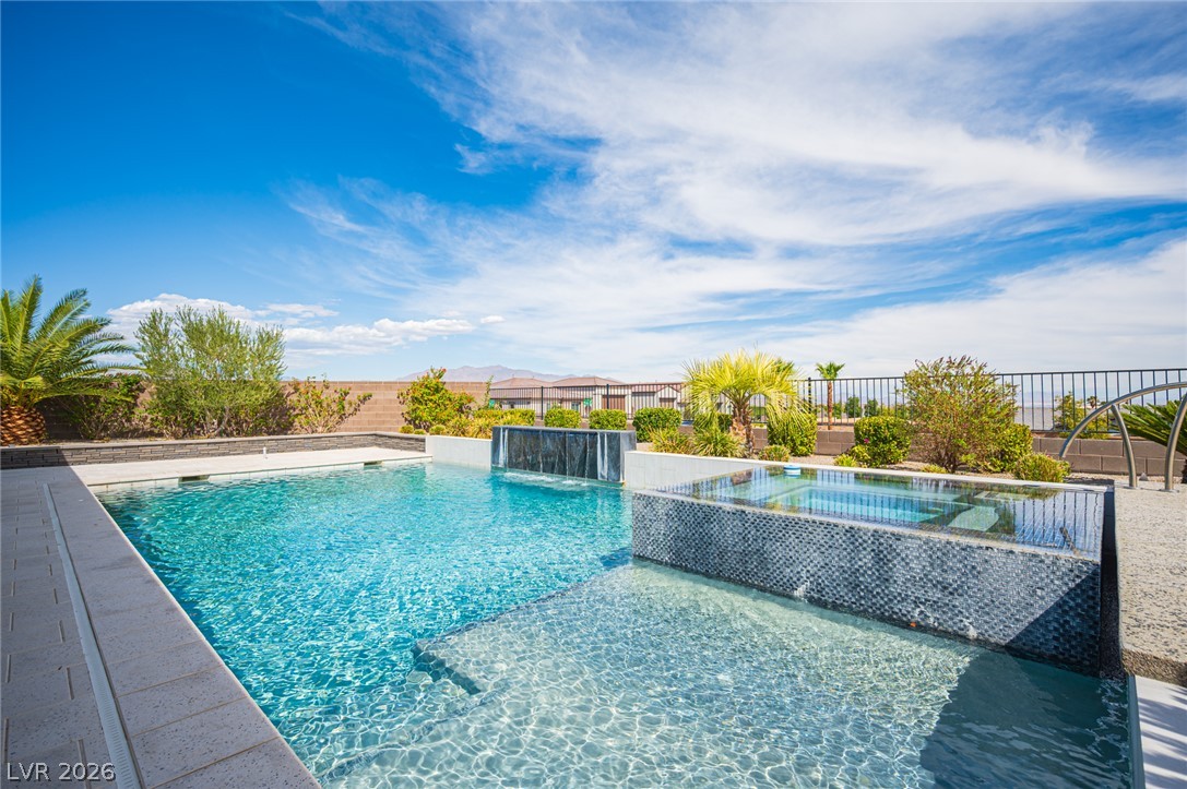 Photo 9 of 40, 5390 Vista Del Canyon Circle