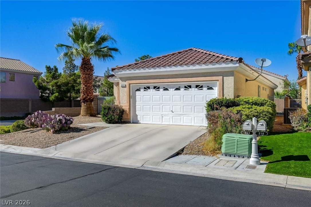 222 hickory heights, Las Vegas 89148
