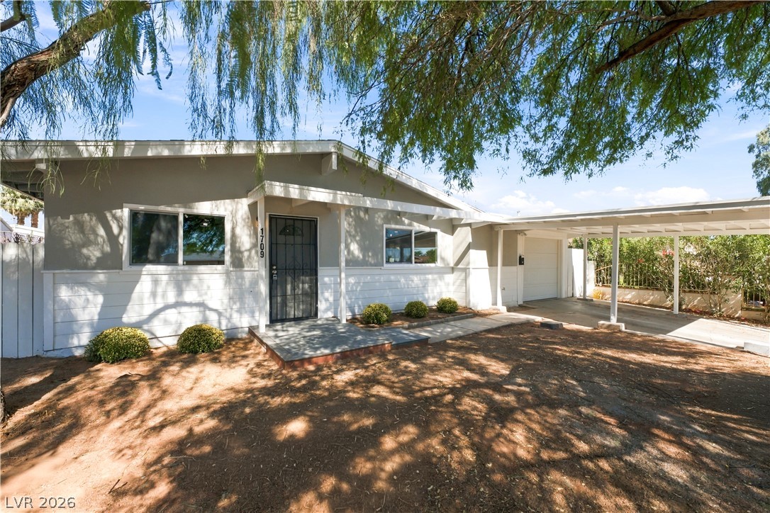 Photo 29 of 32, 1709 Canosa Avenue