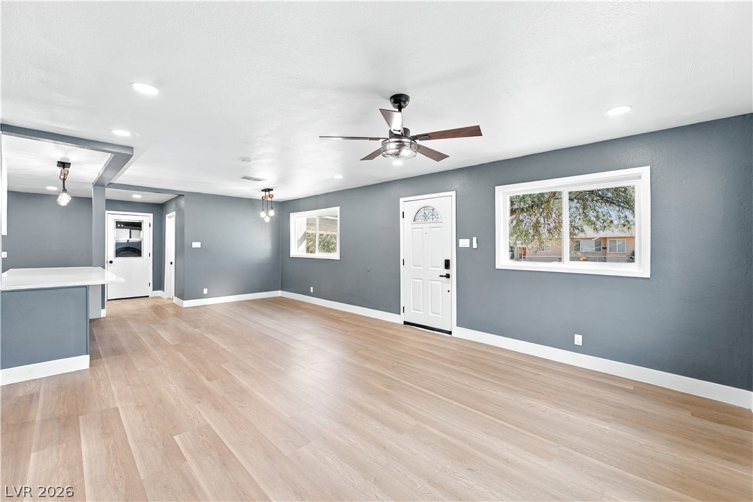 Photo 10 of 32, 1709 Canosa Avenue