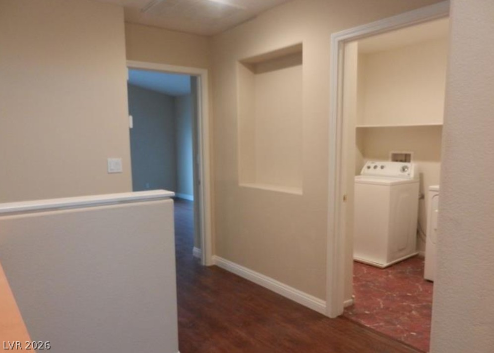 Photo 8 of 13, 4421 Oberlander Avenue