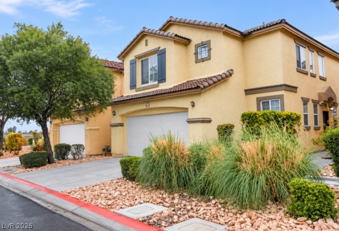 Photo 2 of 4421 Oberlander Avenue
