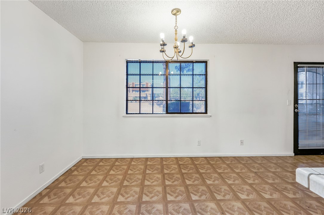 Photo 12 of 33, 4340 Sanderling Circle #73
