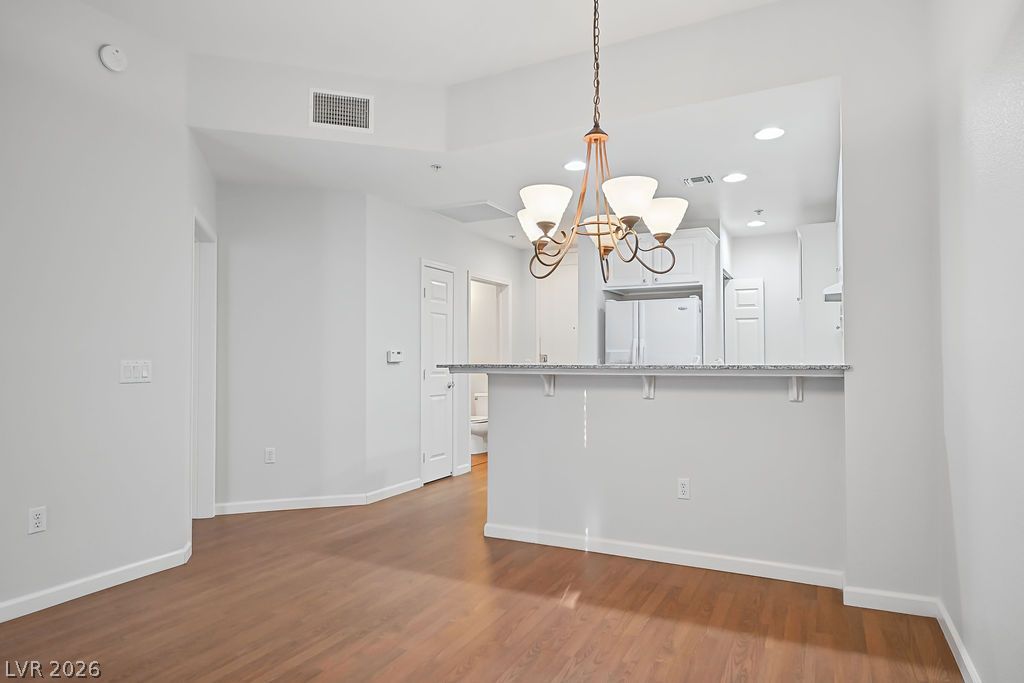 Photo 21 of 21, 47 E Agate Avenue #301
