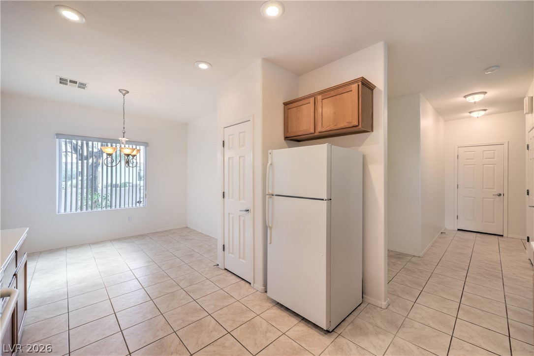 Photo 10 of 43, 2126 Oliver Springs Street