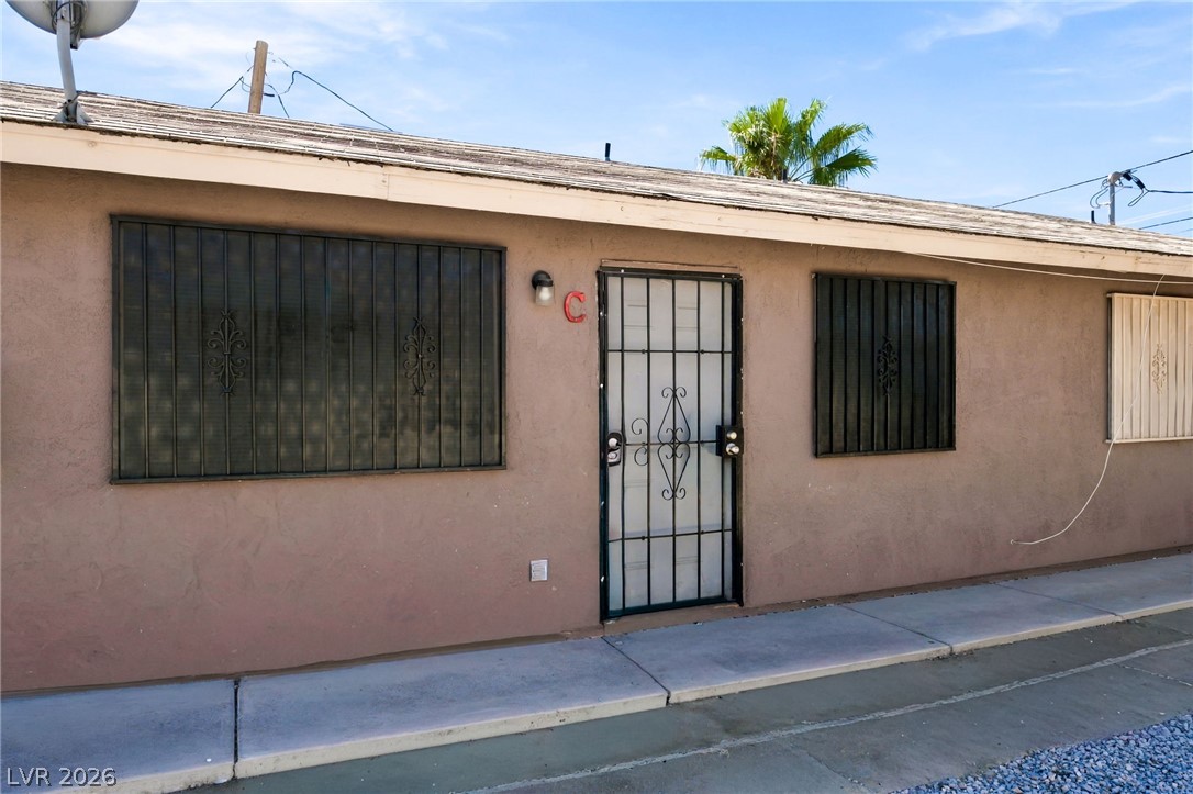 Photo 2 of 2553 Ellis Street